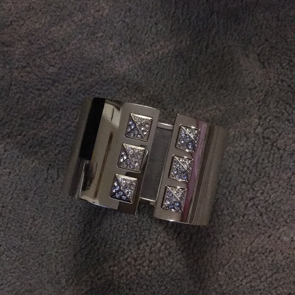 Victoria Secret chunky bracelet - Picture 3 of 5